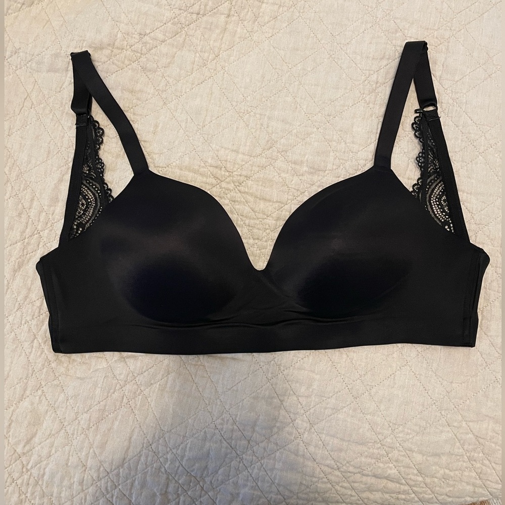 SOMA Bra (34DD) (Wireless 2 Way Demi)